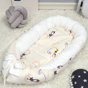 Washable Baby Nest Bed Portable Crib with Mattress Newborns Cot Bed Bebe Nest